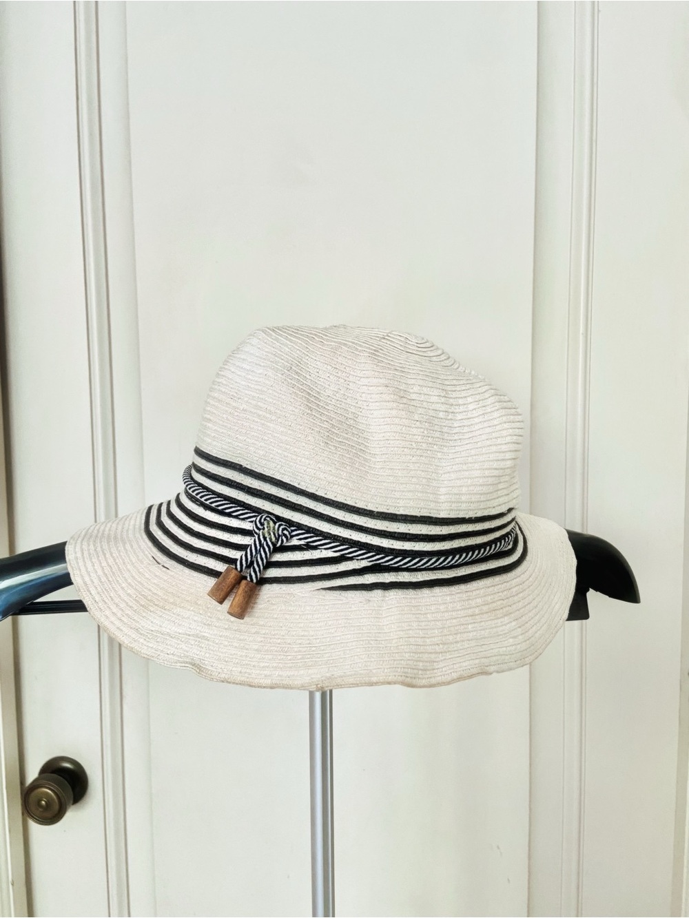 Straw Sun Hat with Black Stripe knot Band accent, one size